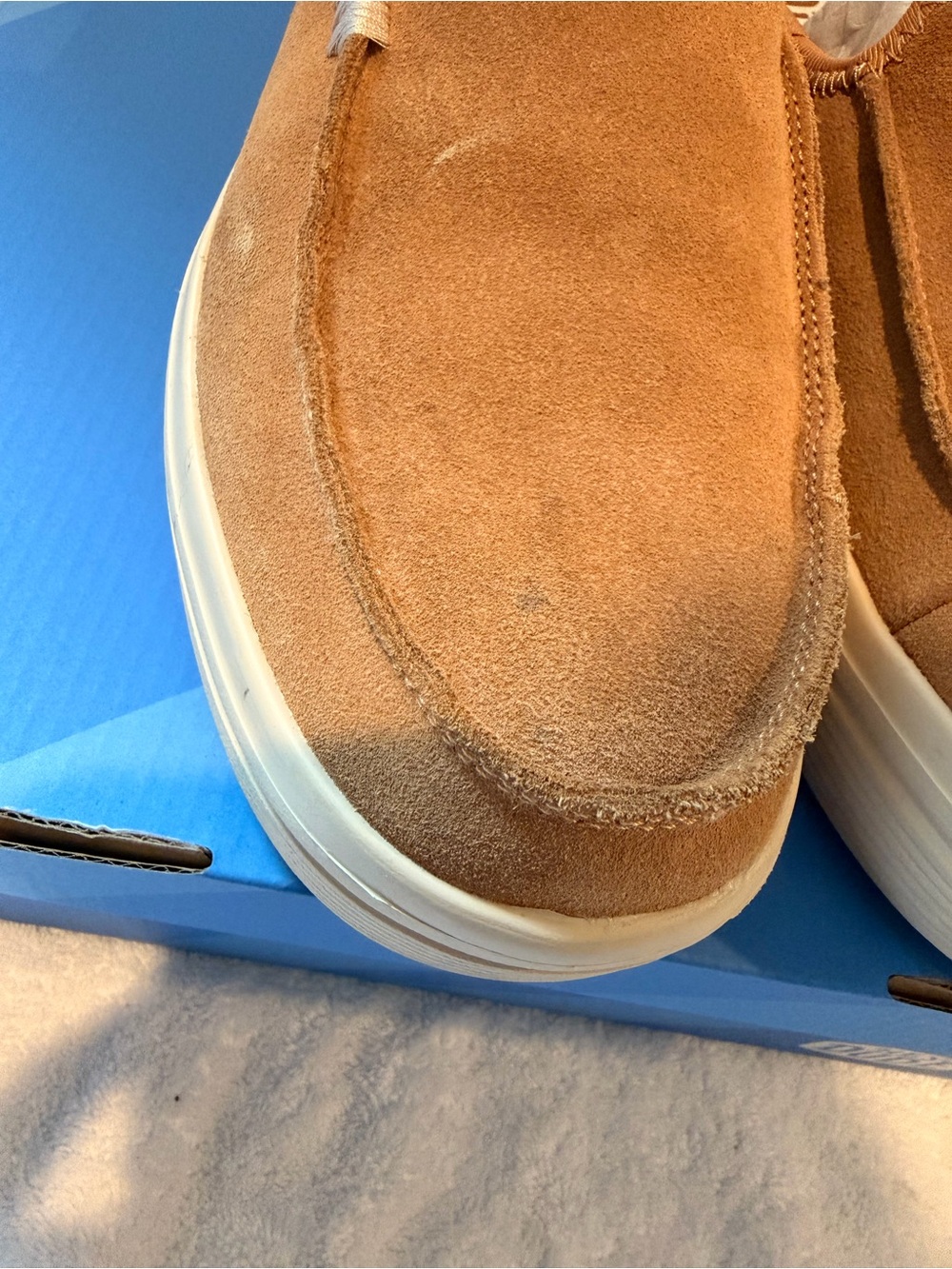 Hey Dude women’s Tan Suede Slip-On Austin lift classics - Picture 4 of 4